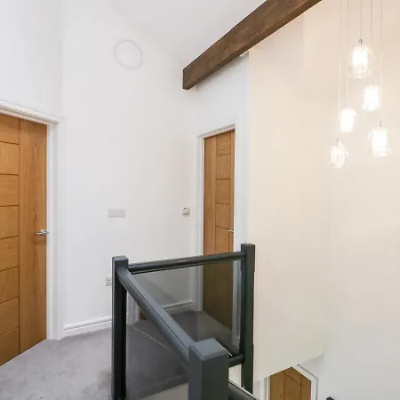 The Bay Tree بيت للعطل